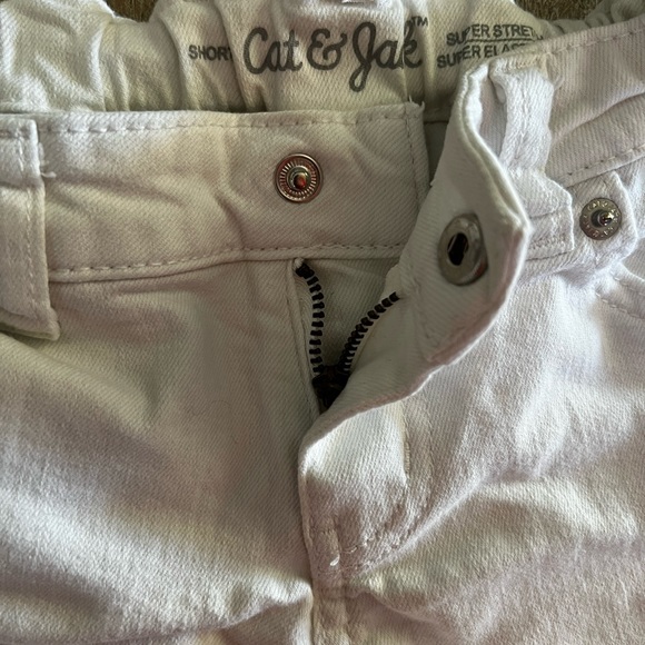 Girls Cat & Jack Shorts - Picture 5 of 5